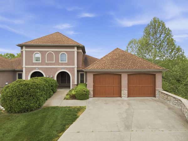 129 N Tuscany Drive, Unit 129, Hollister, MO 65672