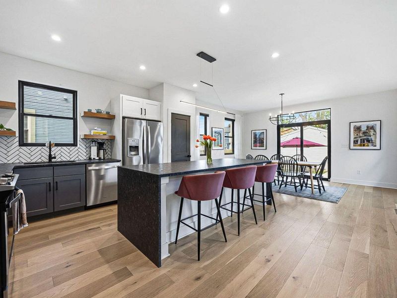 1330 Oak Street, Columbus, OH 43205 Photo 12