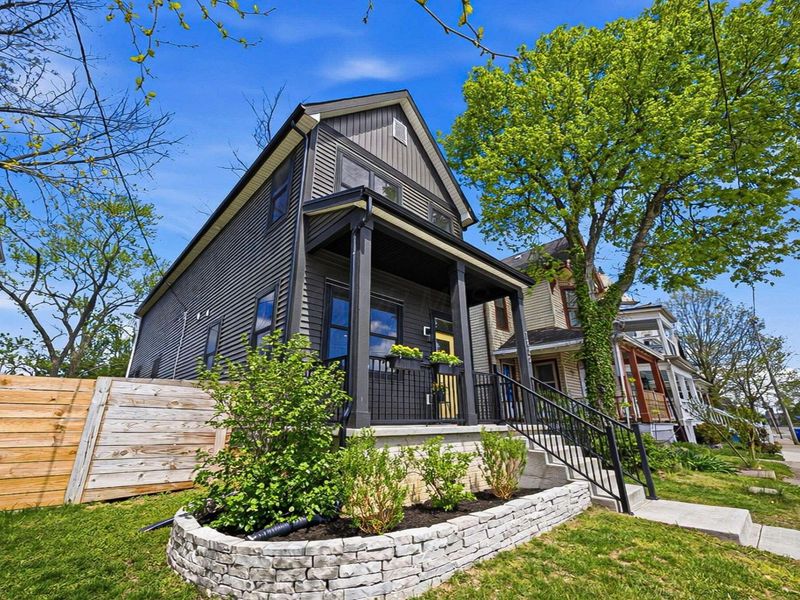 1330 Oak Street, Columbus, OH 43205 Photo 2