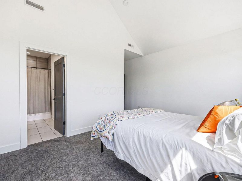 1330 Oak Street, Columbus, OH 43205 Photo 30