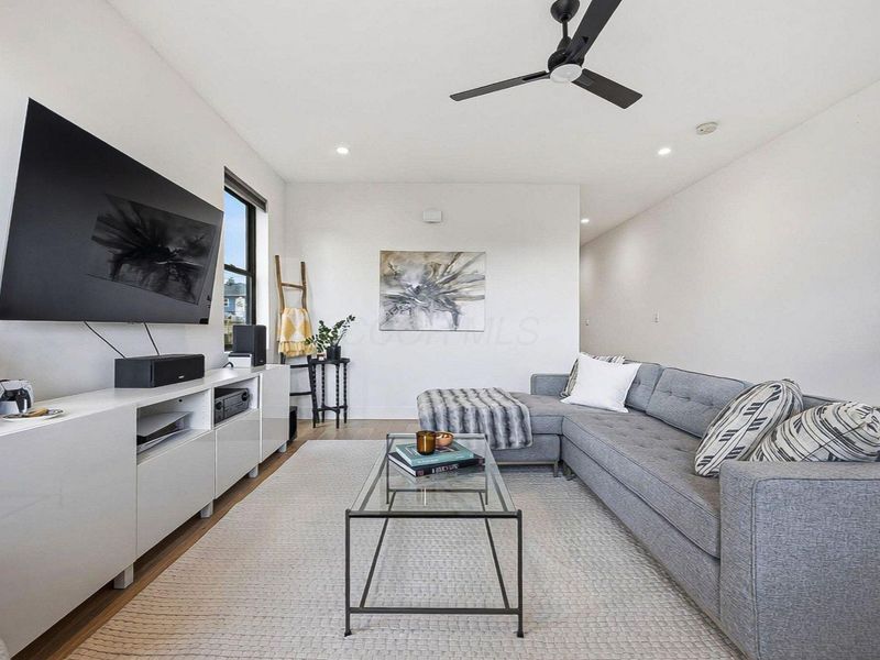 1330 Oak Street, Columbus, OH 43205 Photo 7