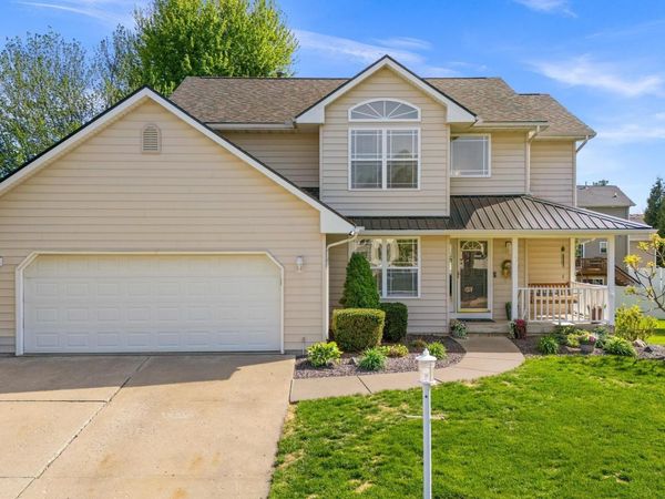 6 BROWNING Court, Washington, IL 61571