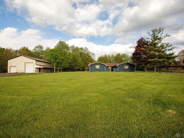 3588 Wilmington Dayton Road, Bellbrook, OH 45305