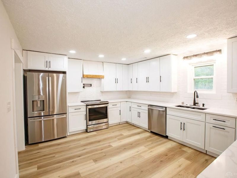 3588 Wilmington Dayton Road, Bellbrook, OH 45305 Photo 10