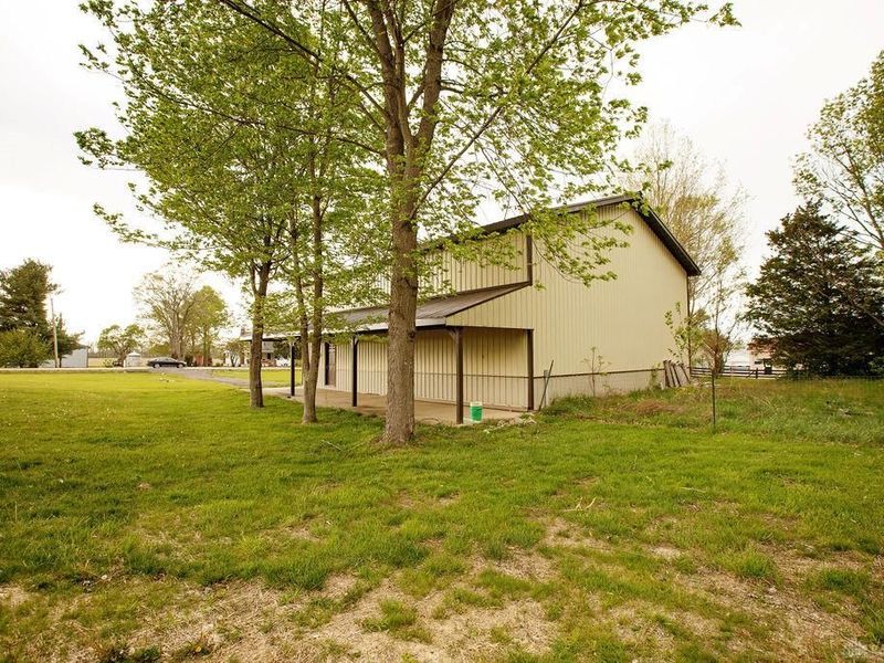 3588 Wilmington Dayton Road, Bellbrook, OH 45305 Photo 46