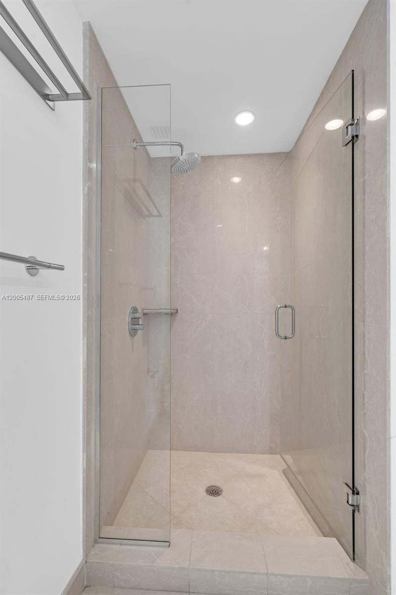 200 Biscayne Boulevard Way , Unit 3407, Miami, FL 33131 Photo