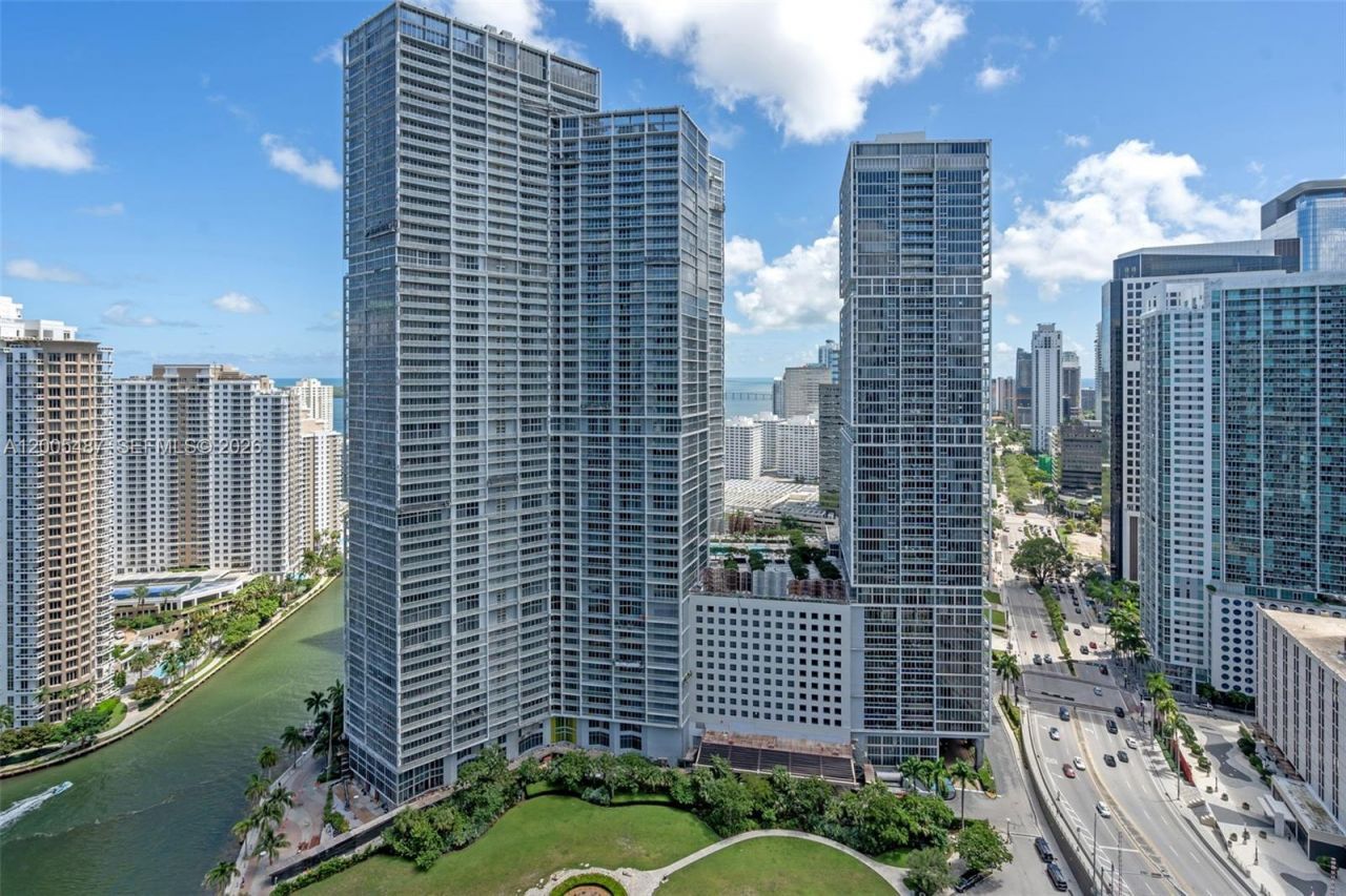 200 Biscayne Boulevard Way , Unit 3407, Miami, FL 33131 Photo