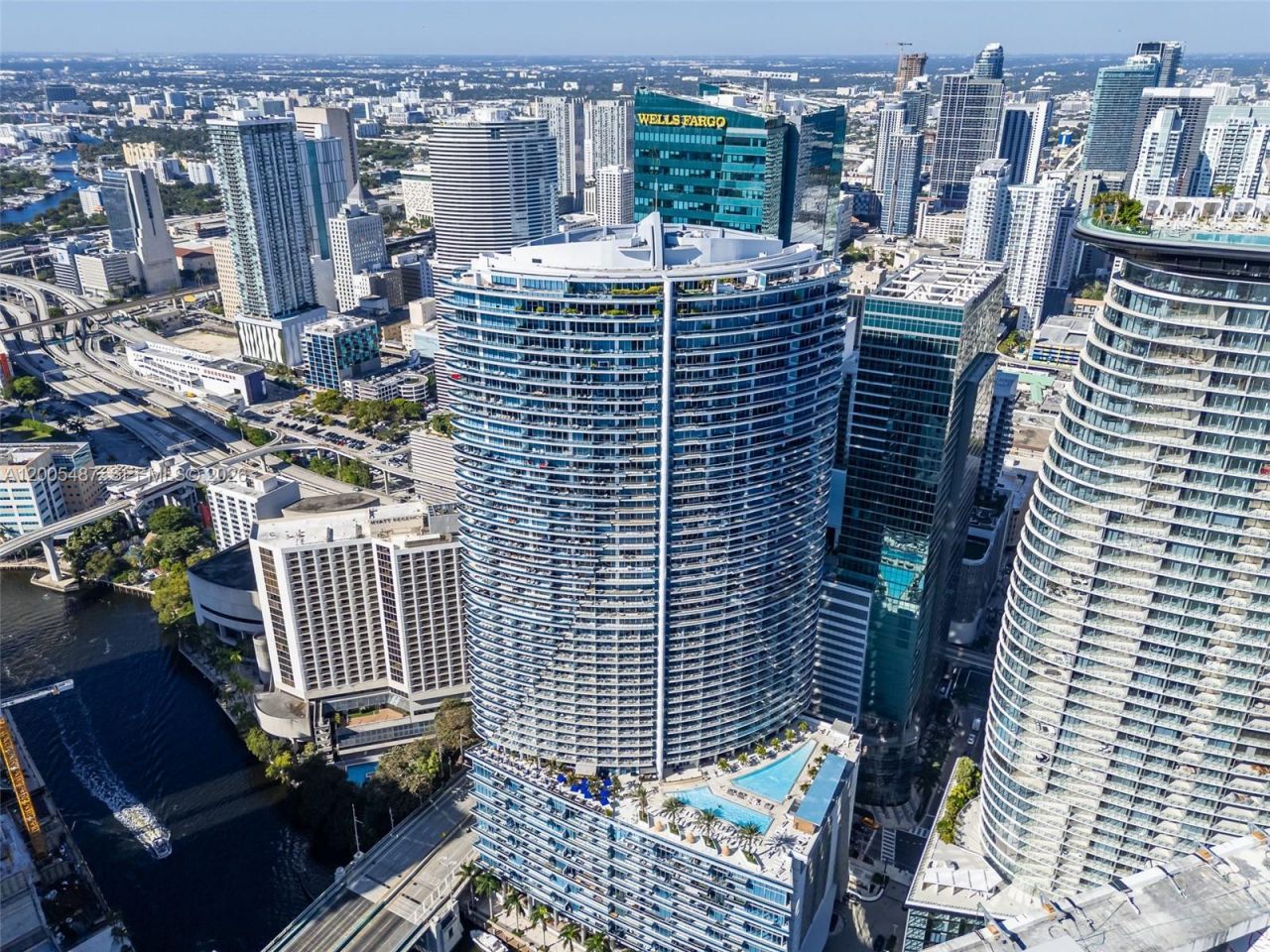 200 Biscayne Boulevard Way , Unit 3407, Miami, FL 33131 Photo