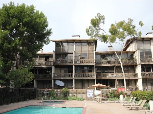6318 Marina Pacifica Drive N, Long Beach, CA 90803