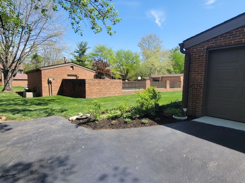 135 Glen Circle, Worthington, OH 43085 Photo 16