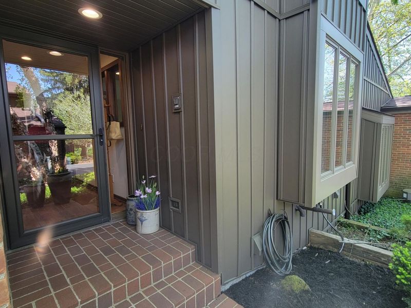 135 Glen Circle, Worthington, OH 43085 Photo 7