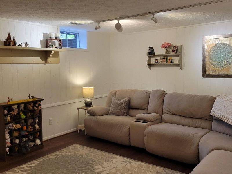 135 Glen Circle, Worthington, OH 43085 Photo 86