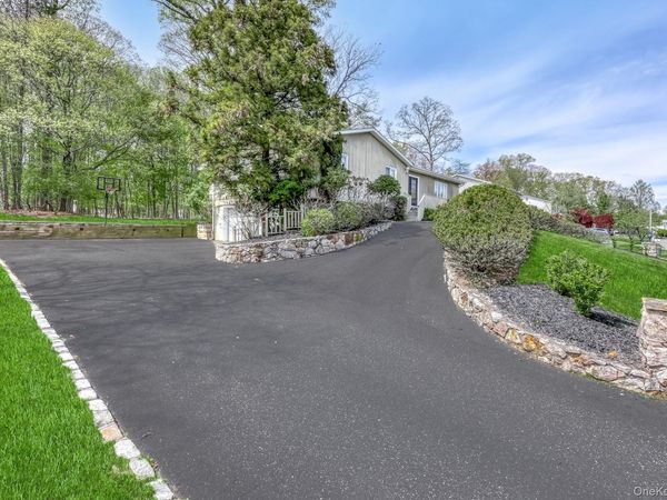 17 Brookline Way , New City, NY 10956