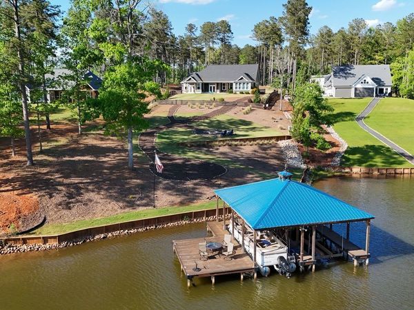 112 Bluewater Boulevard, Eatonton, GA 31024