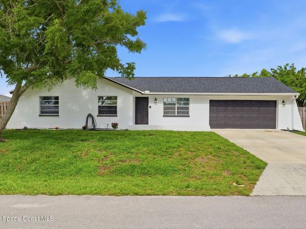 588 Audubon Avenue NE , Palm Bay, FL 32907