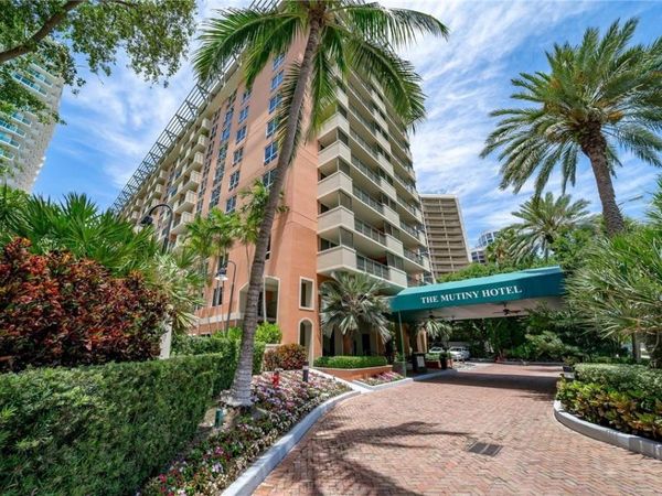 2951 S Bayshore Drive, Unit 415, Miami, FL 33133