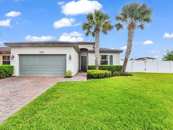 12431 NW Stanis Lane, Port St. Lucie, FL 34987
