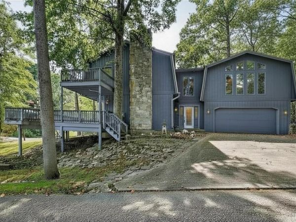8002 N Lakeview Drive, Unionville, IN 47468