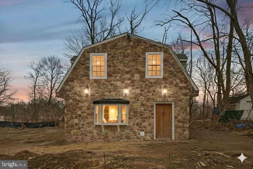 2034 LOCUST STREET , UPPER CHICHESTER, PA 19061