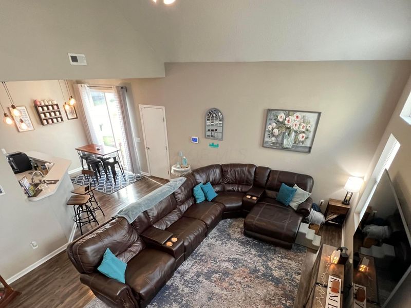 5652 Long Branch Place, Columbus, OH 43228 Photo 3