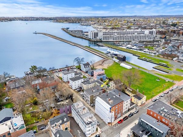 26 Daniels Street, Unit 5, Salem, MA 01970