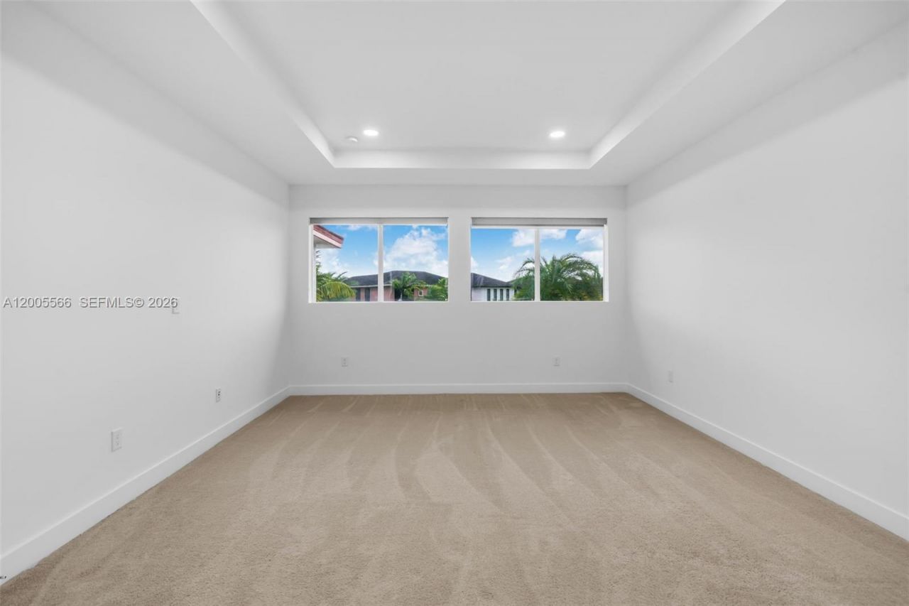 15540 NW 88th Ave, Miami Lakes, FL 33018 Photo