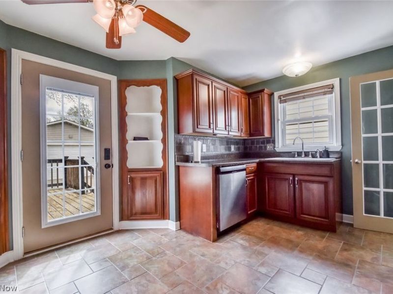 1731 Silver Street, Wickliffe, OH 44092 Photo 5