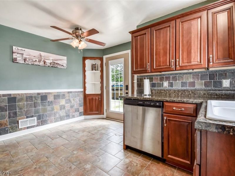 1731 Silver Street, Wickliffe, OH 44092 Photo 6