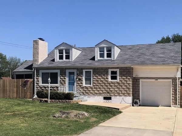 1005 S Forest Avenue, Independence, MO 64050