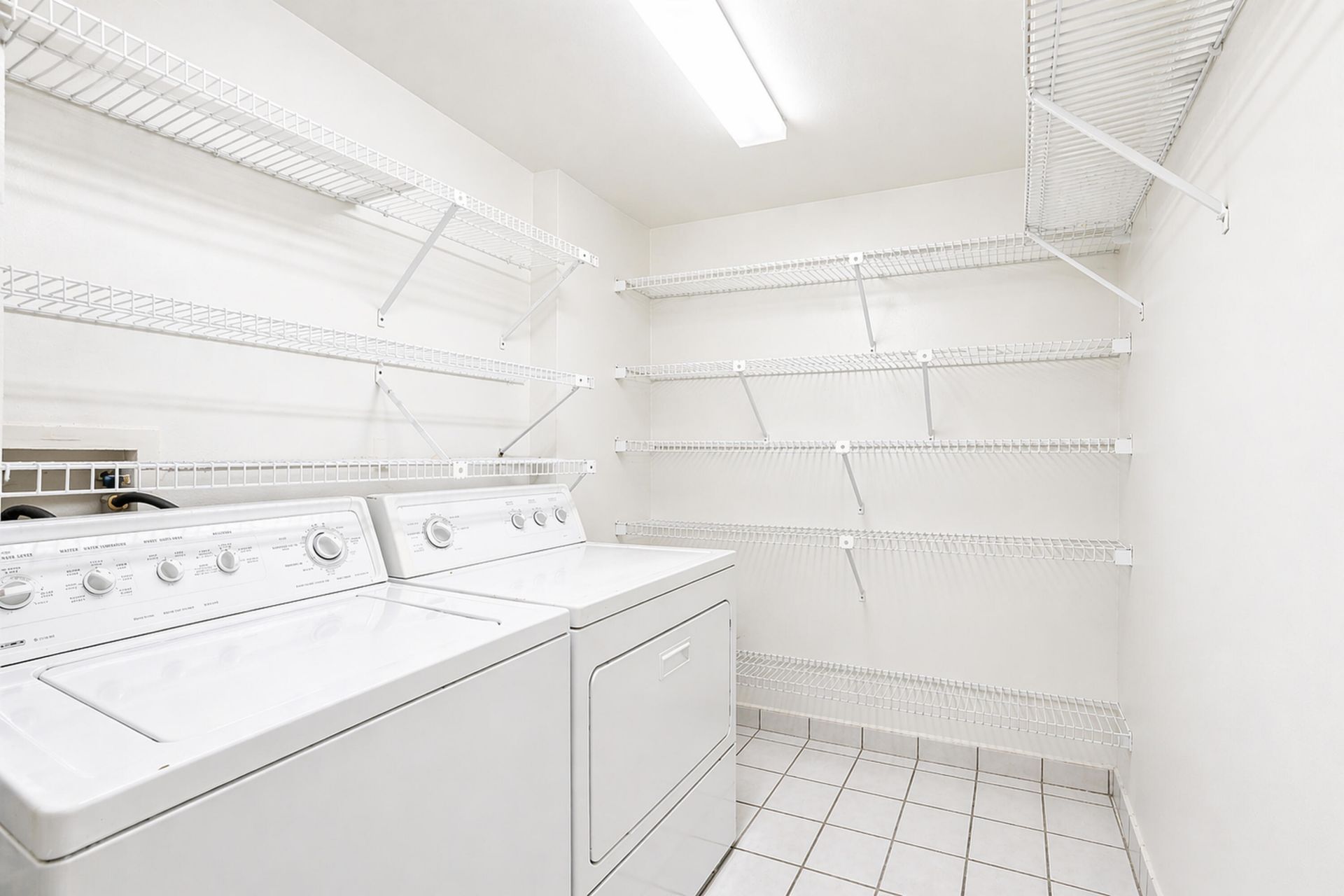 10442 E Clairmont Circle, Unit 204, Tamarac, FL 33321 Photo