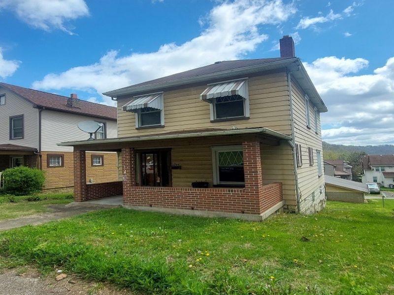 3324 ELM Street, Weirton, WV 26062 Photo 1