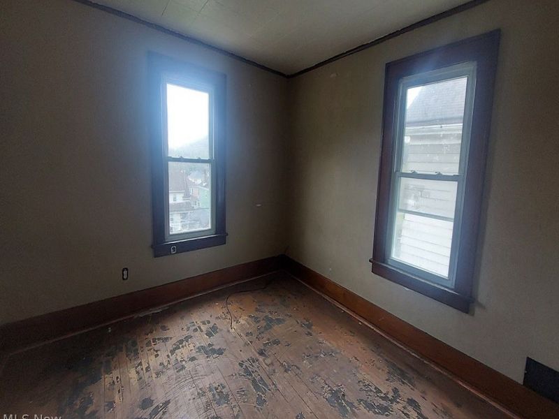 3324 ELM Street, Weirton, WV 26062 Photo 6