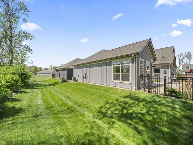 333 Parkgate Court, Delaware, OH 43015 Photo 32