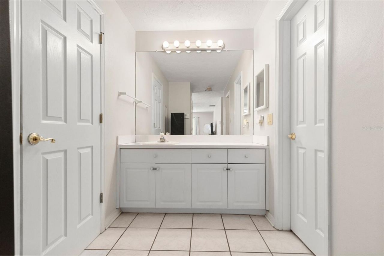 8976 Lake Drive, New Port Richey, FL 34654 Photo