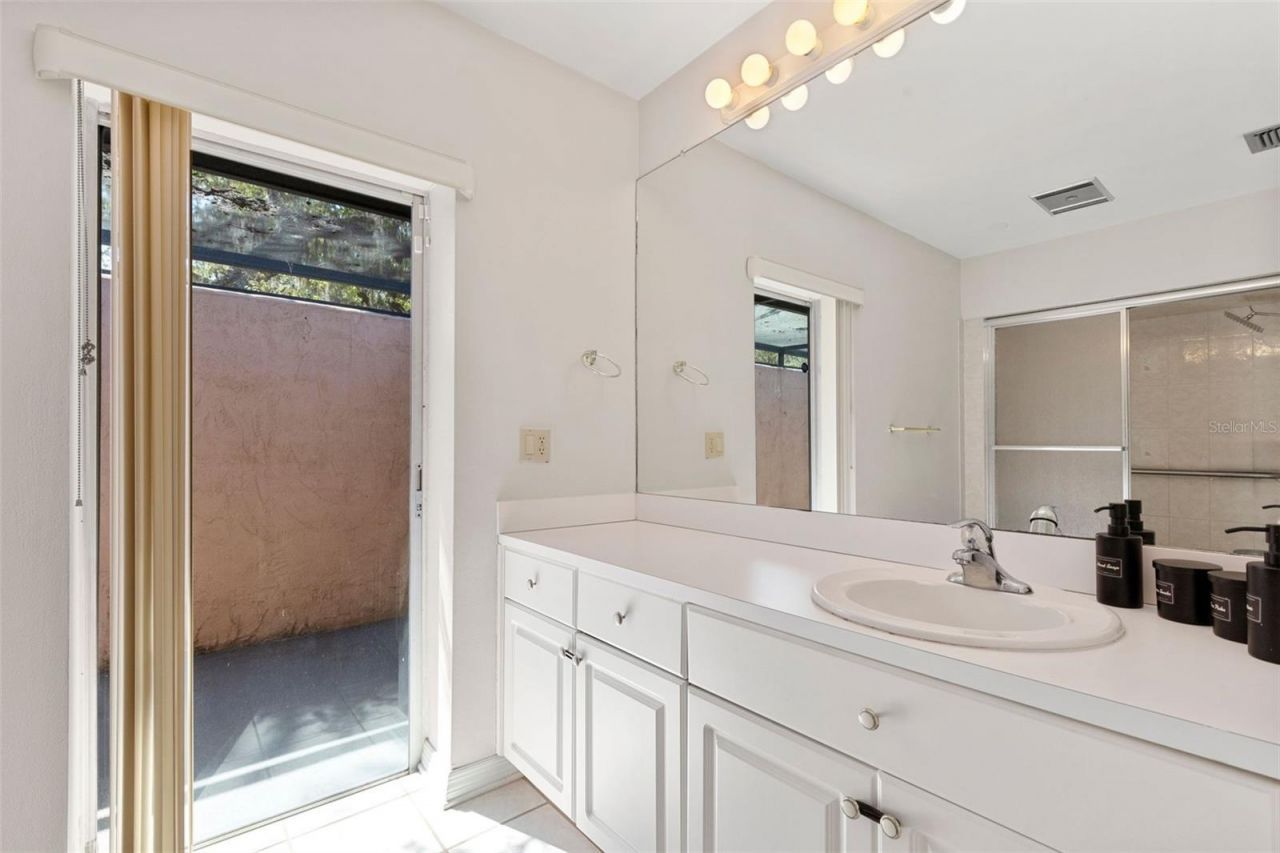 8976 Lake Drive, New Port Richey, FL 34654 Photo