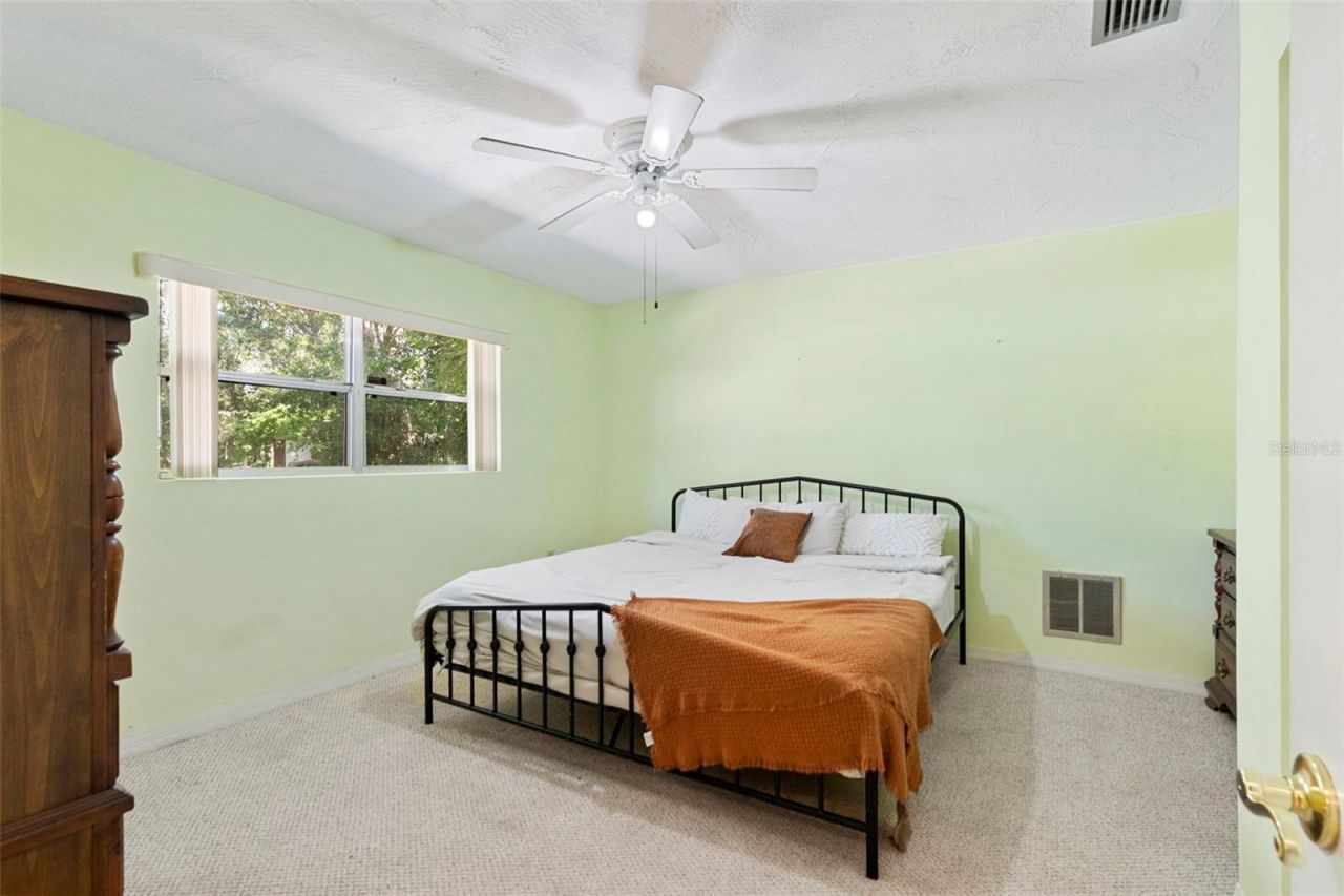 8976 Lake Drive, New Port Richey, FL 34654 Photo