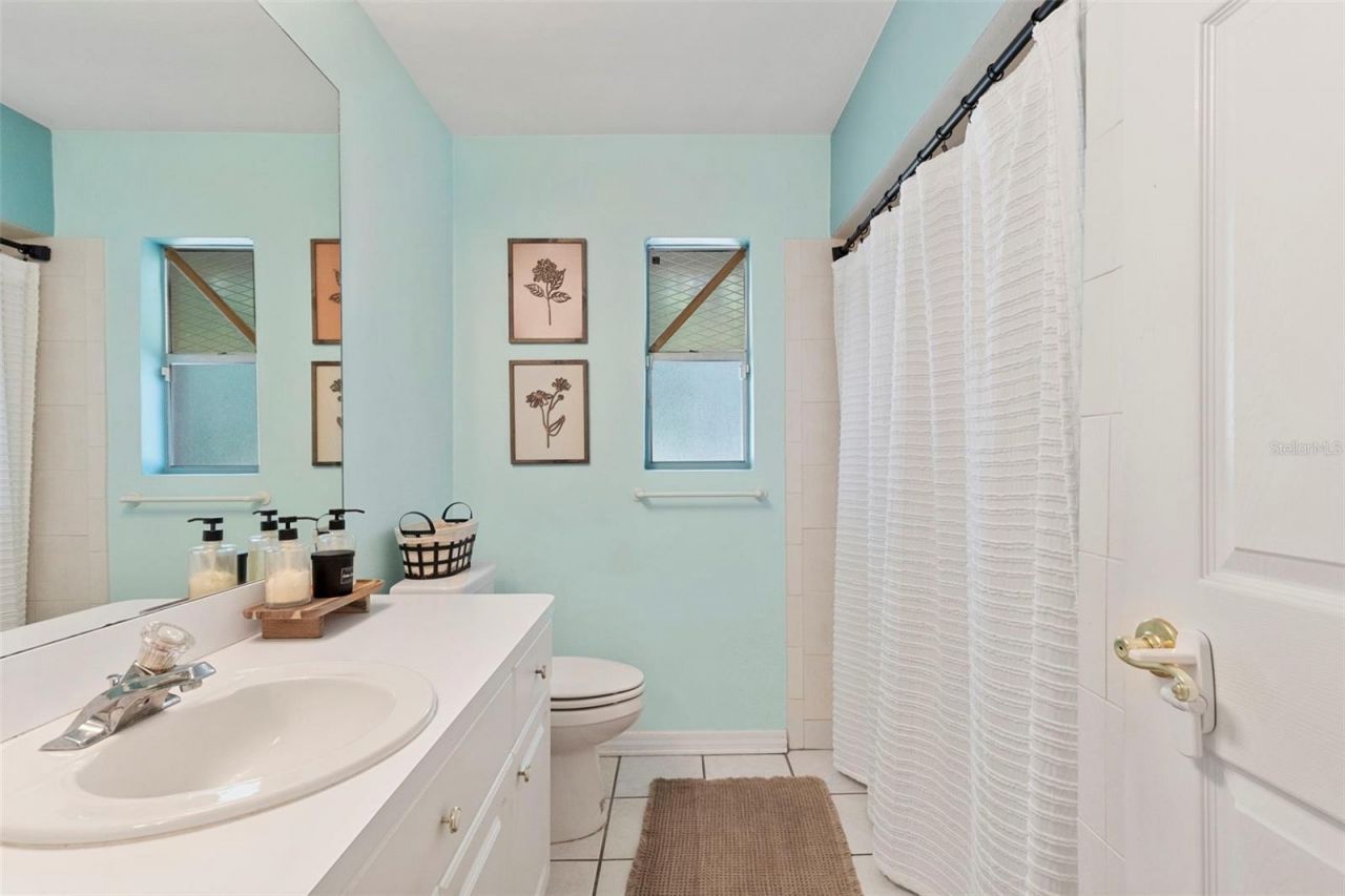8976 Lake Drive, New Port Richey, FL 34654 Photo