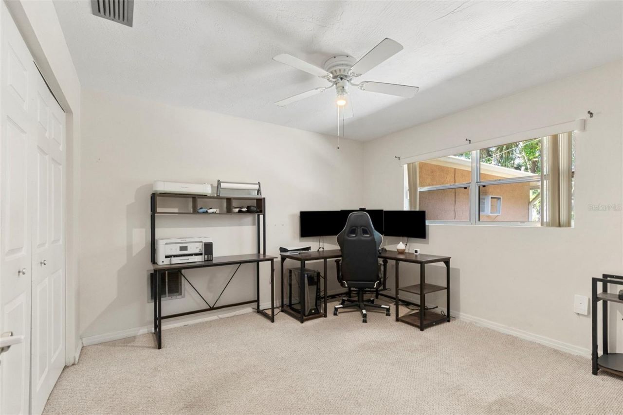 8976 Lake Drive, New Port Richey, FL 34654 Photo