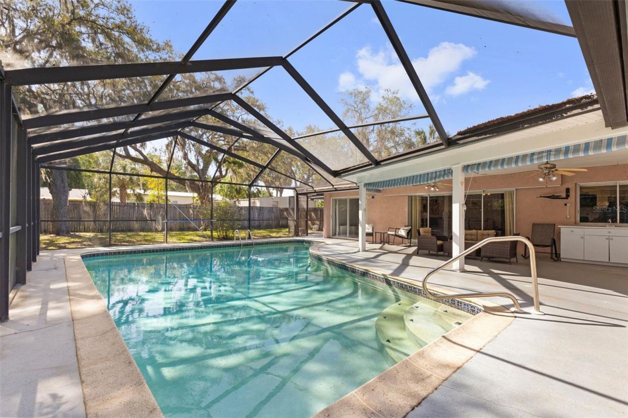 8976 Lake Drive, New Port Richey, FL 34654 Photo