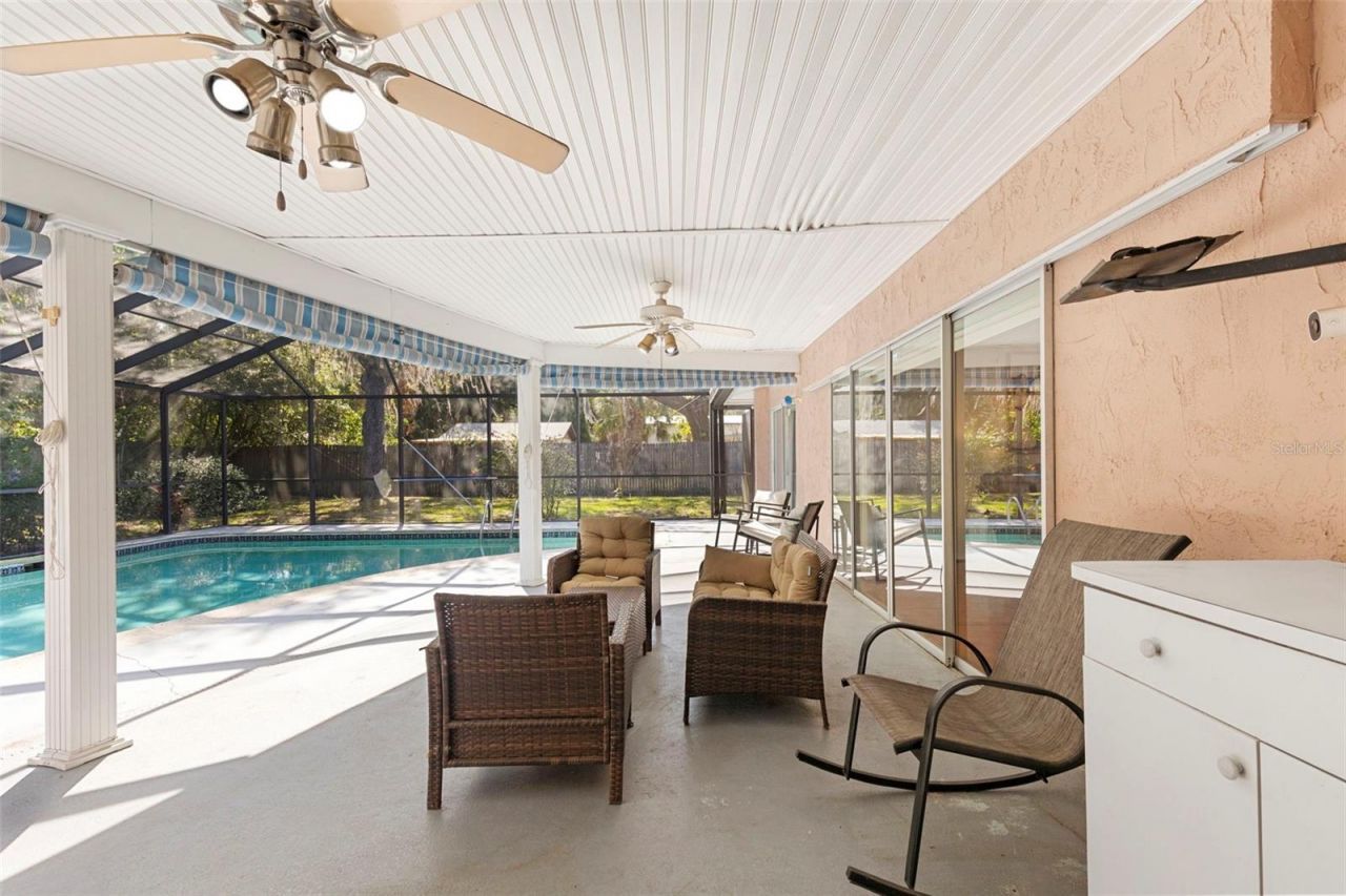 8976 Lake Drive, New Port Richey, FL 34654 Photo
