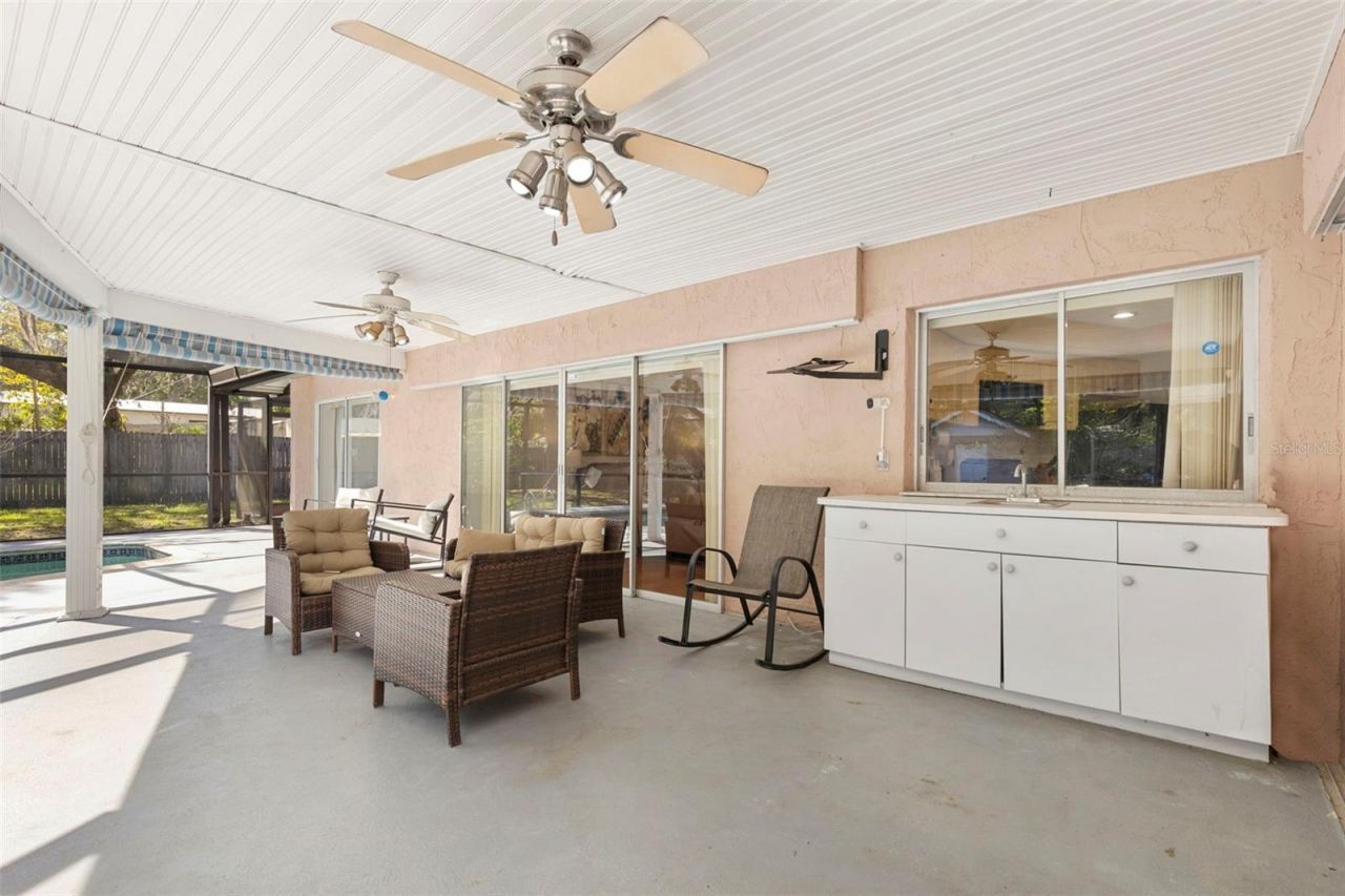 8976 Lake Drive, New Port Richey, FL 34654 Photo