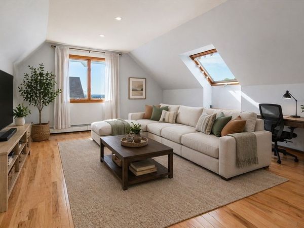 99 Street, Unit 2, Norwood, MA 02062