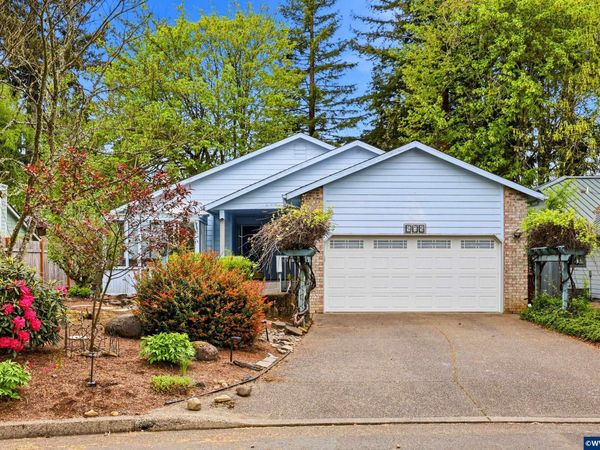 525 Mill Stream Woods Rd, Stayton, OR 97383