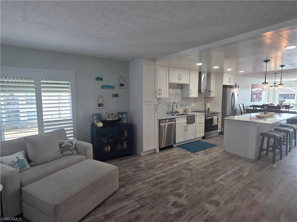 4006 SE 20th Pl, Unit 4, Cape Coral, FL 33904 Photo
