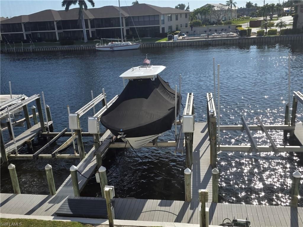 4006 SE 20th Pl, Unit 4, Cape Coral, FL 33904 Photo