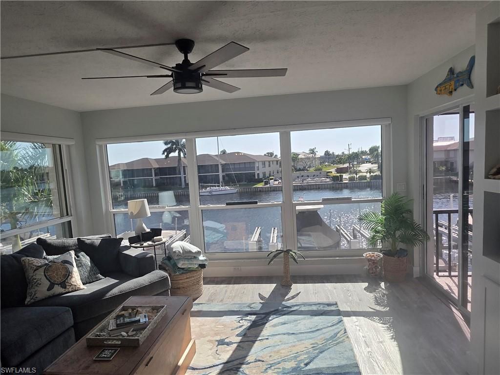 4006 SE 20th Pl, Unit 4, Cape Coral, FL 33904 Photo