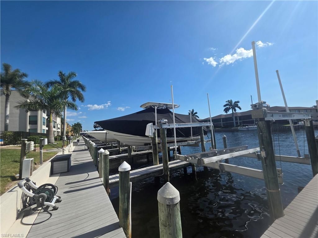 4006 SE 20th Pl, Unit 4, Cape Coral, FL 33904 Photo