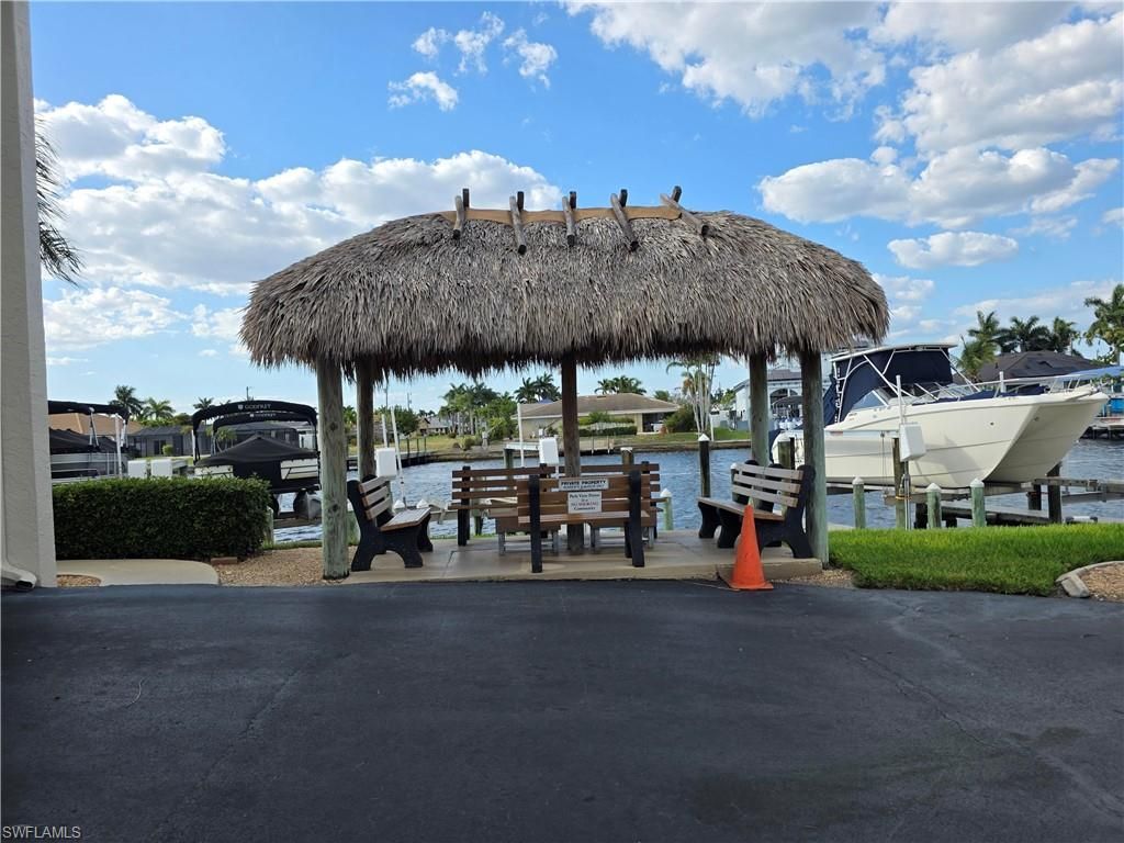 4006 SE 20th Pl, Unit 4, Cape Coral, FL 33904 Photo