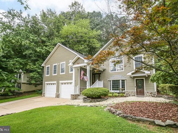 2409 HARPOON DRIVE , STAFFORD, VA 22554