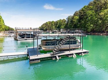 6265 Lakeview Drive , Buford, GA 30518